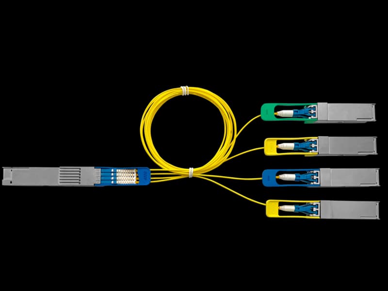 ARUBA Aruba 400G Q-DD to 2xQSFP56 200G 7m AOC 5706727