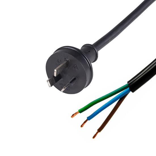 Dynamix DYNAMIX 2M 3-Pin Plug to Bare End, 3 Core 1.5mm Cable, Black C-PB3C15-2