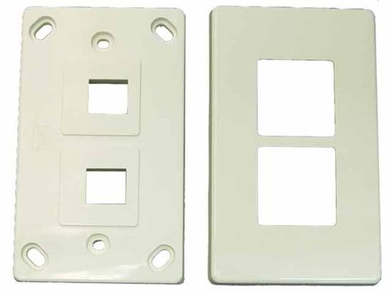 Dynamix DYNAMIX Dual Port RJ45 Keystone Face Plate - 2x piece. Horizontal FP-2KS