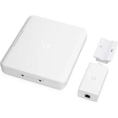 Outdoor Weatherproof Enclosure Kit with 60W PoE Injector for USW-Flex Ubiquiti — view 1
