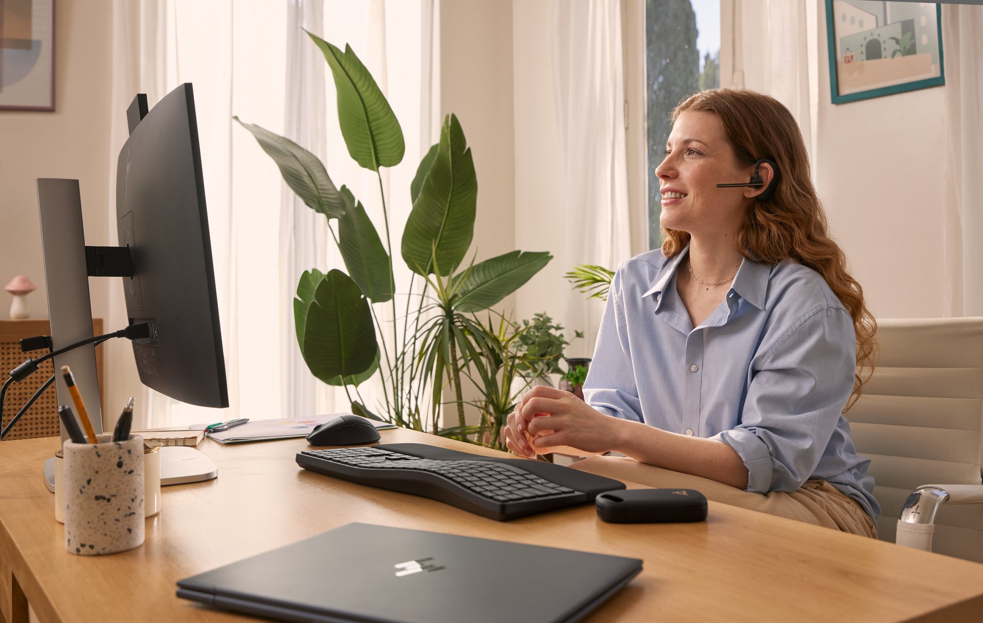 HP Poly Voyager Office Base for 4300/Legend 50/Focus 2 HP — view 2